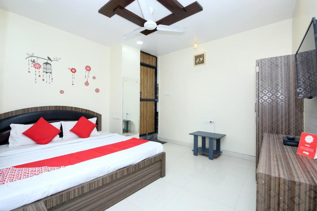 Oyo Flagship 27933 Hotel Green Valley Rāipur Extérieur photo
