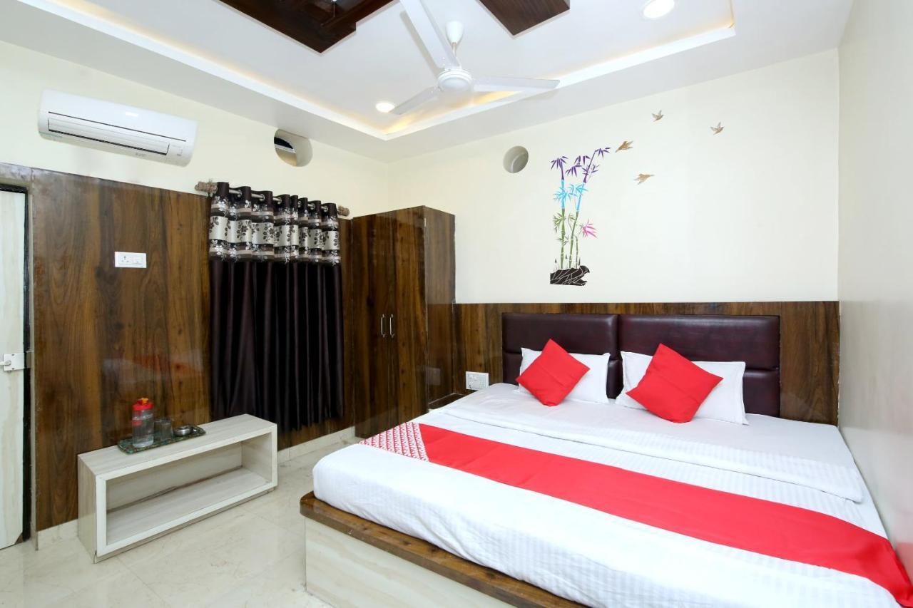 Oyo Flagship 27933 Hotel Green Valley Rāipur Extérieur photo